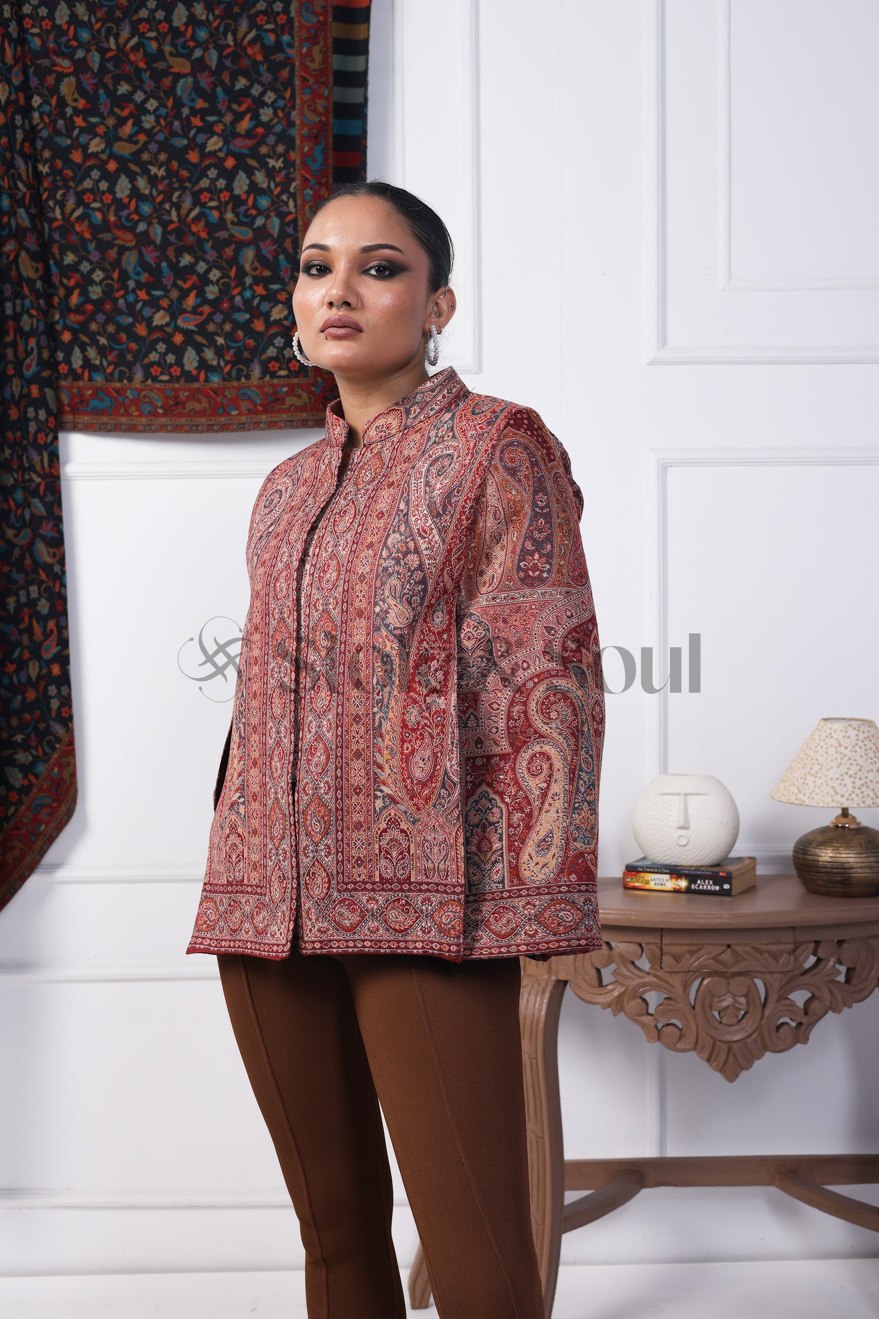 Heritage Weave Luxe Cape